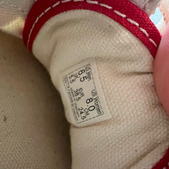 Lightly worn red checkered vans - Picture 2 of 3